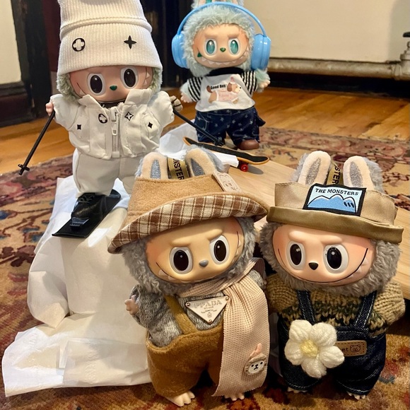 Custom Doll Stylist and beginner doll maker☠️💚🧸 - Picture 9 of 13